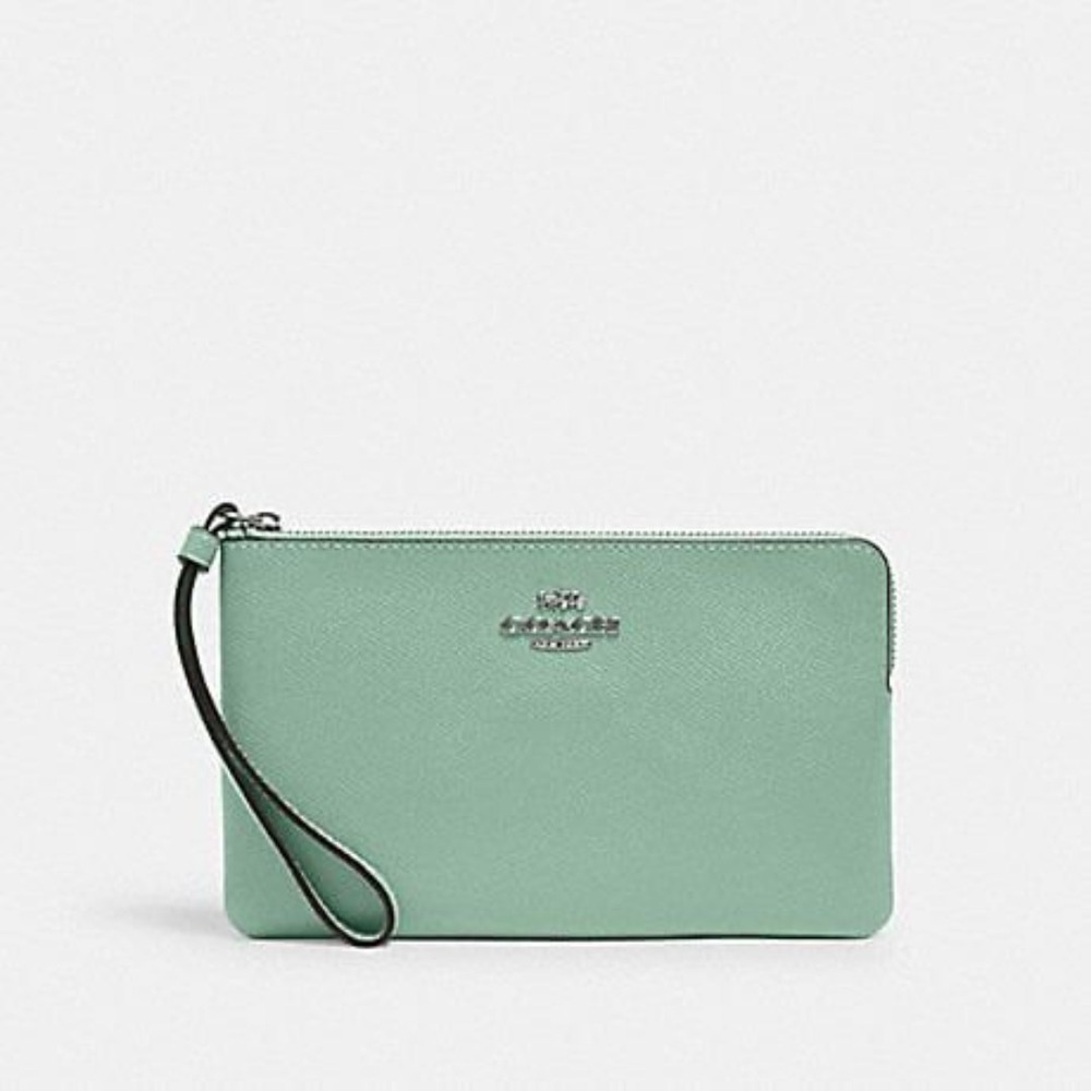 Coach Green Large Corner Zip Wristlet NEW